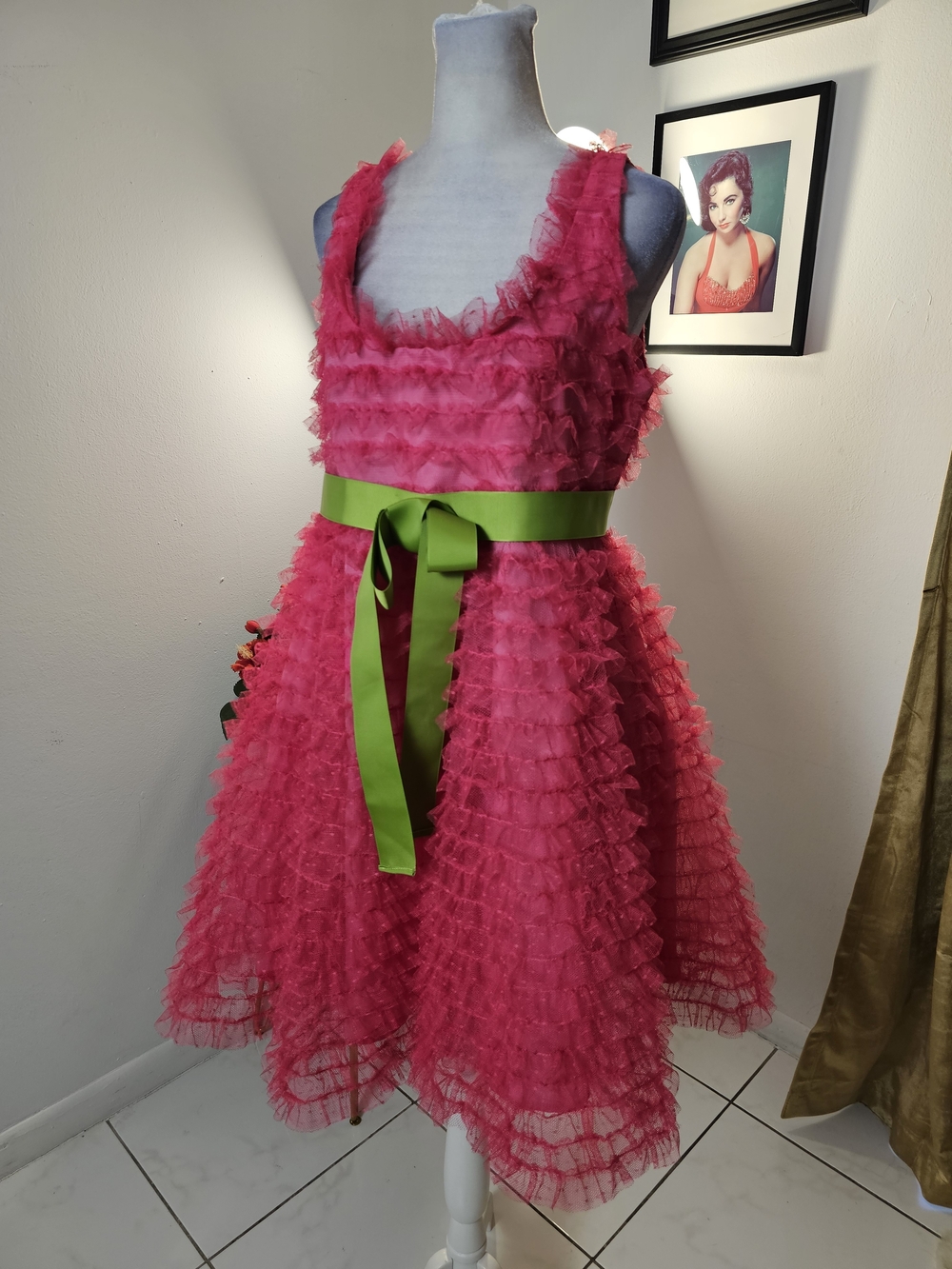 50s/60s Style Fuchsia Ruffle Mini Dress with Lime Green Sash
